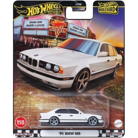 Hot Wheels Premium Boulevard - '91 BMW M5 White